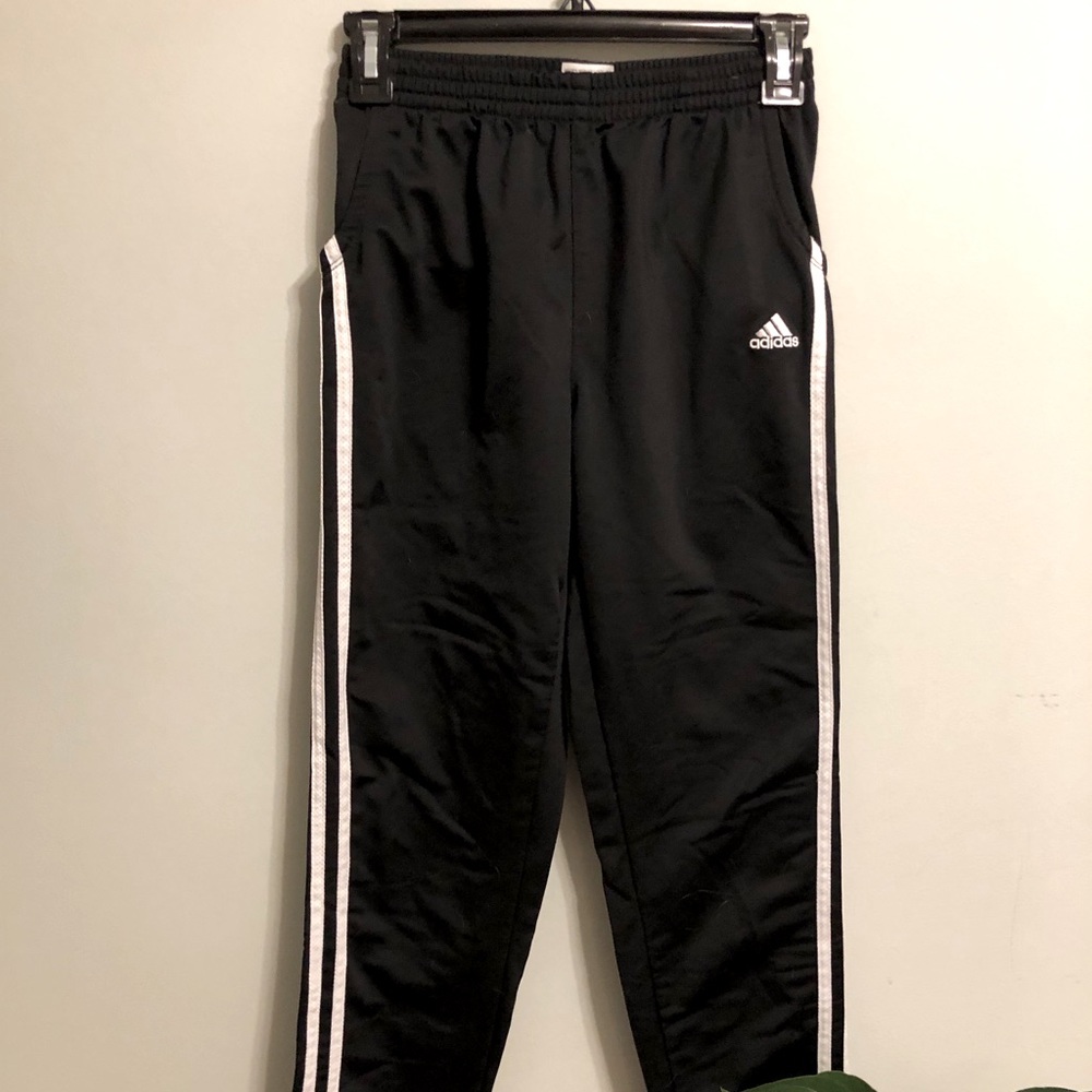 🏃🏼‍♀️Adidas Track Pants🏃🏼‍♀️